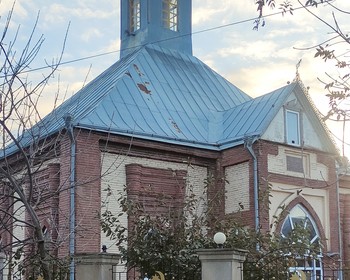 Розовое озеро Масазыр, радужные горы Хызы, еврейское поселение Красная Слобода, арочный мост, фабрика ковров, мечеть Сакина-ханум