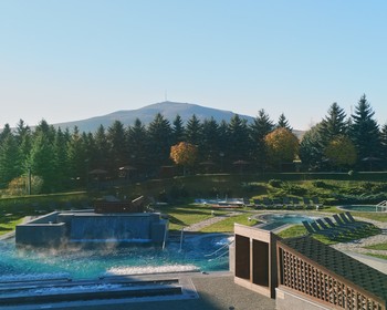 Экскурсия по Кисловодску, Замок коварства и любви и термальный спа-комплекс