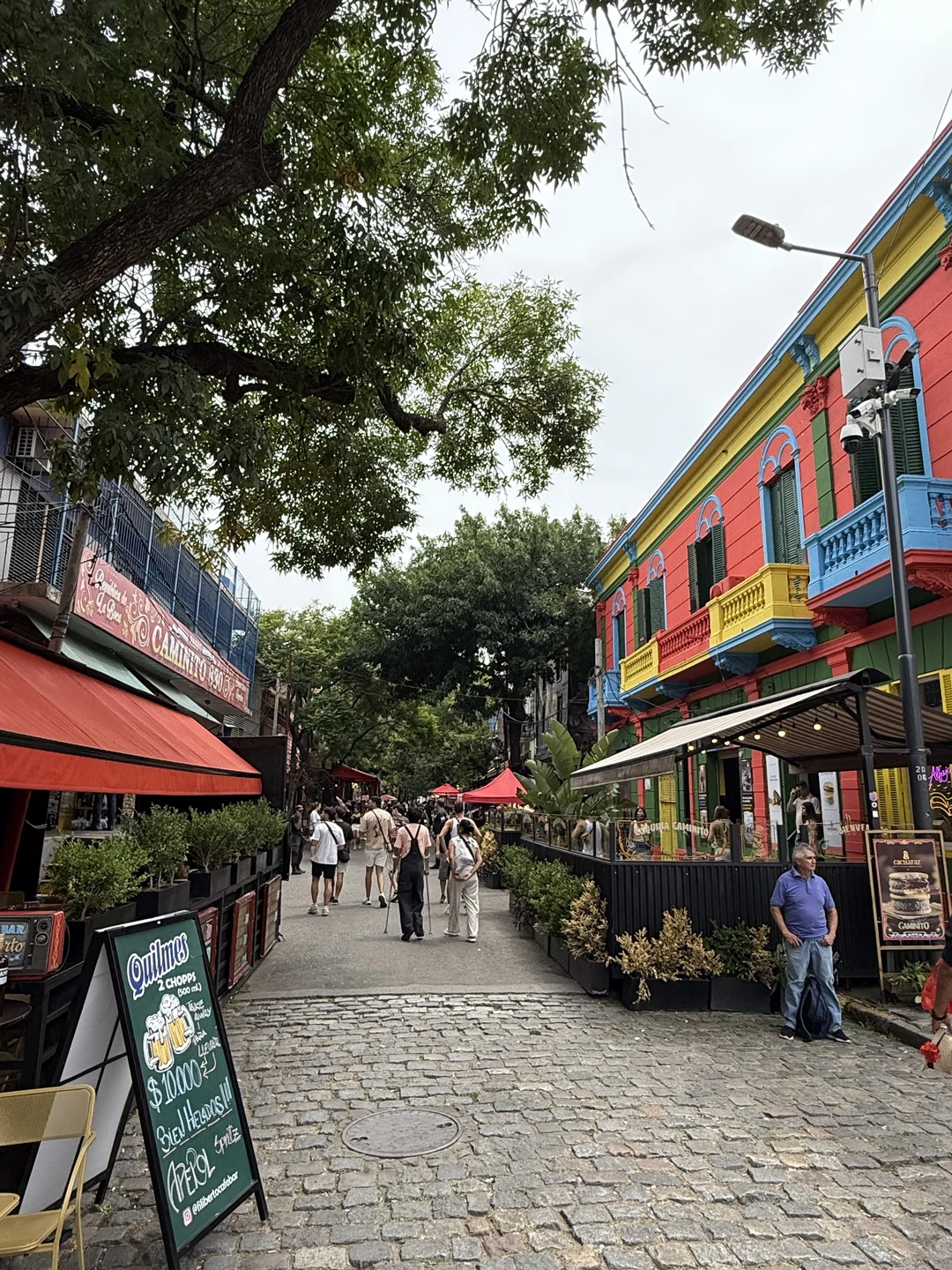 Были учтены все наши пожелания, экскурсия проведена отлично, вся информация донесена доступно, очень понравилось, спасибо вам огромное!!!