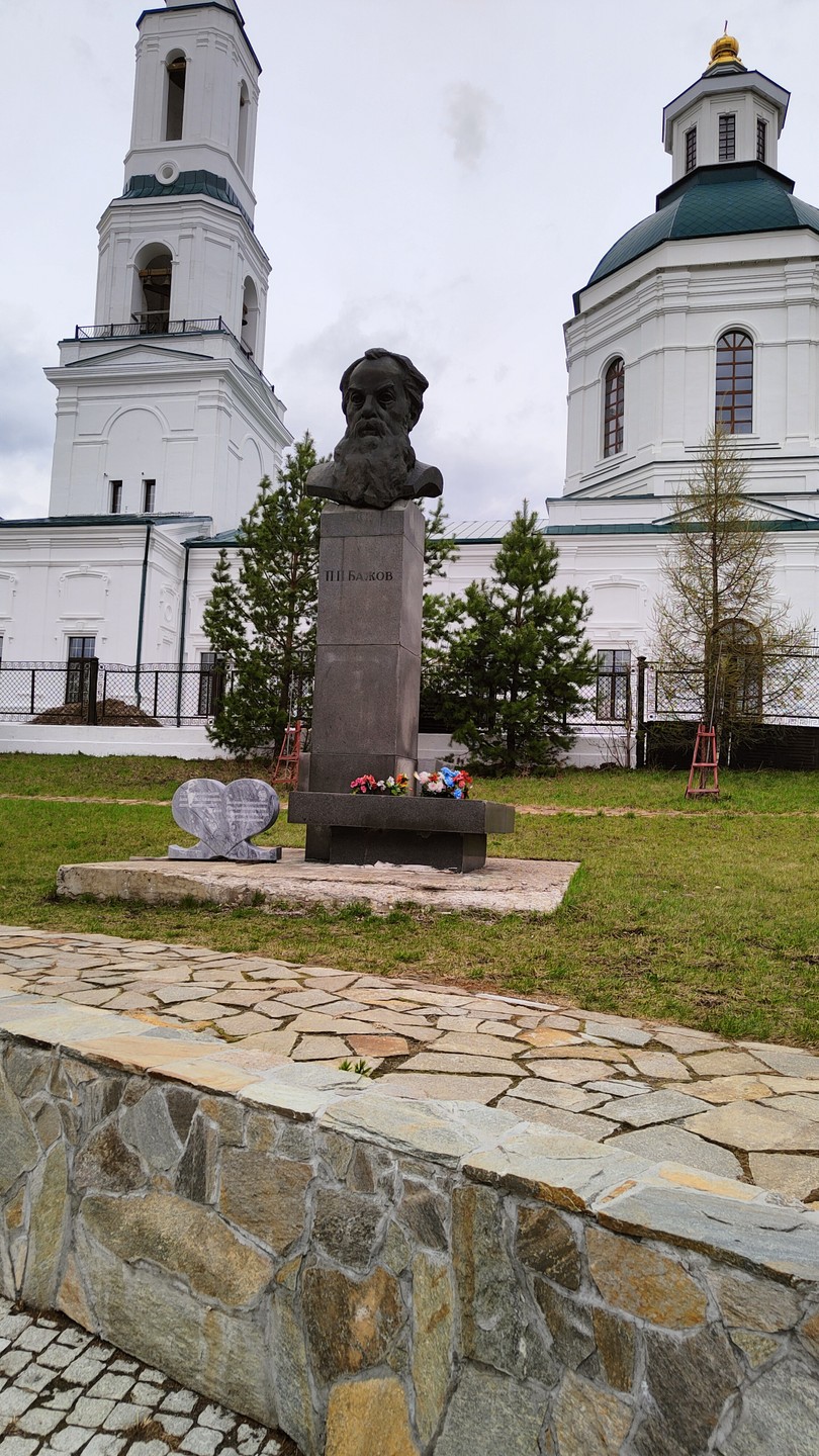 Отличная экскурсия. С удовольствием прогулялись на природе и познакомились с новыми местами. Ксении огромное спасибо