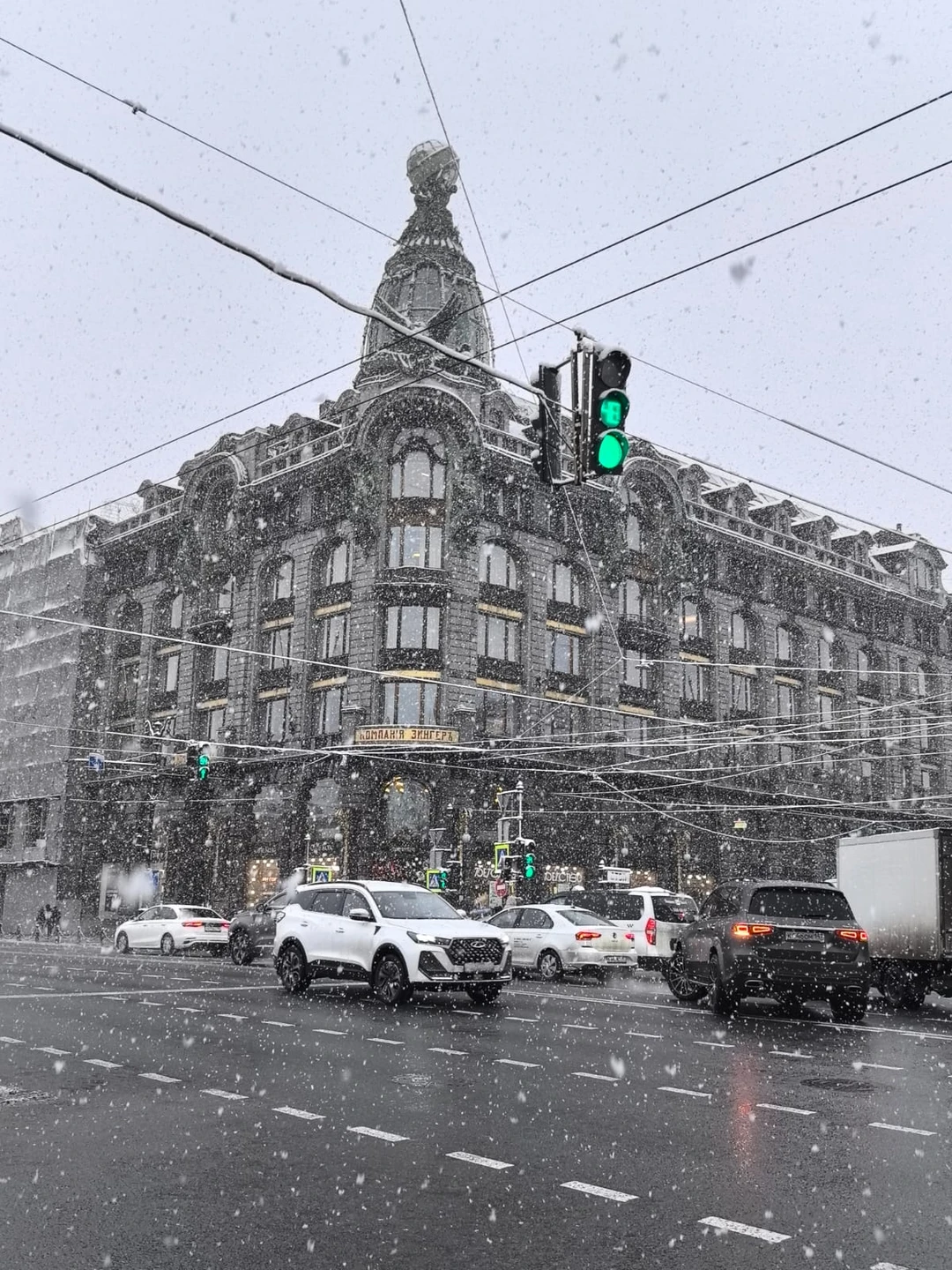 Уникальная экскурсия с прекрасным гидом Екатериной! Большое спасибо!!! Несмотря на промозглую погоду удалось пройти весь маршрут