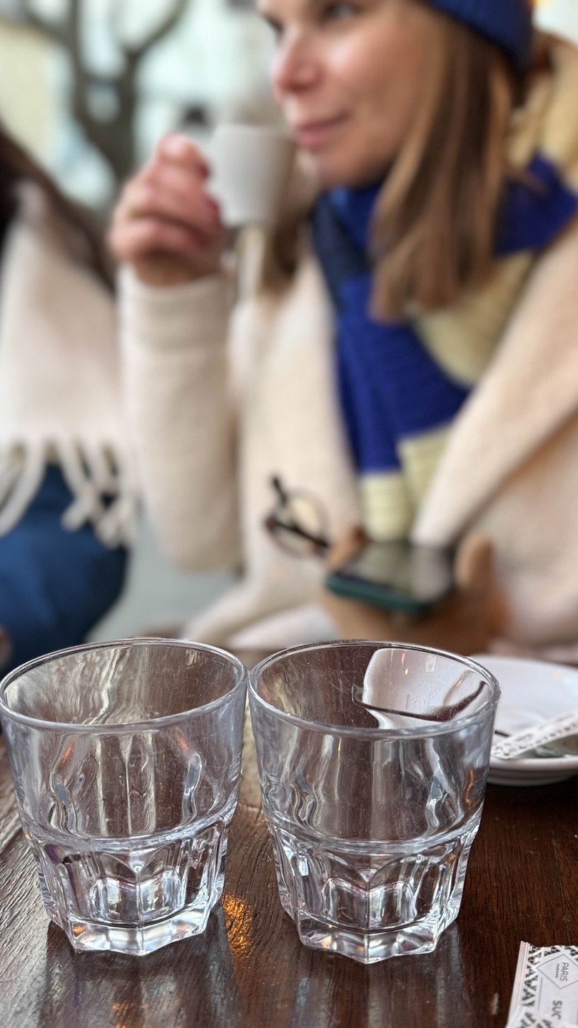 Аня очень приятный человек и профессионал фотографии, мы узнали много и хотим как нибудь повторить;)