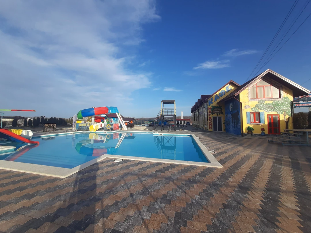 Очень насыщенная, комфортная и незабывая на впечатления поездка состоялась для нас вместе с Азаматом. Нам очень