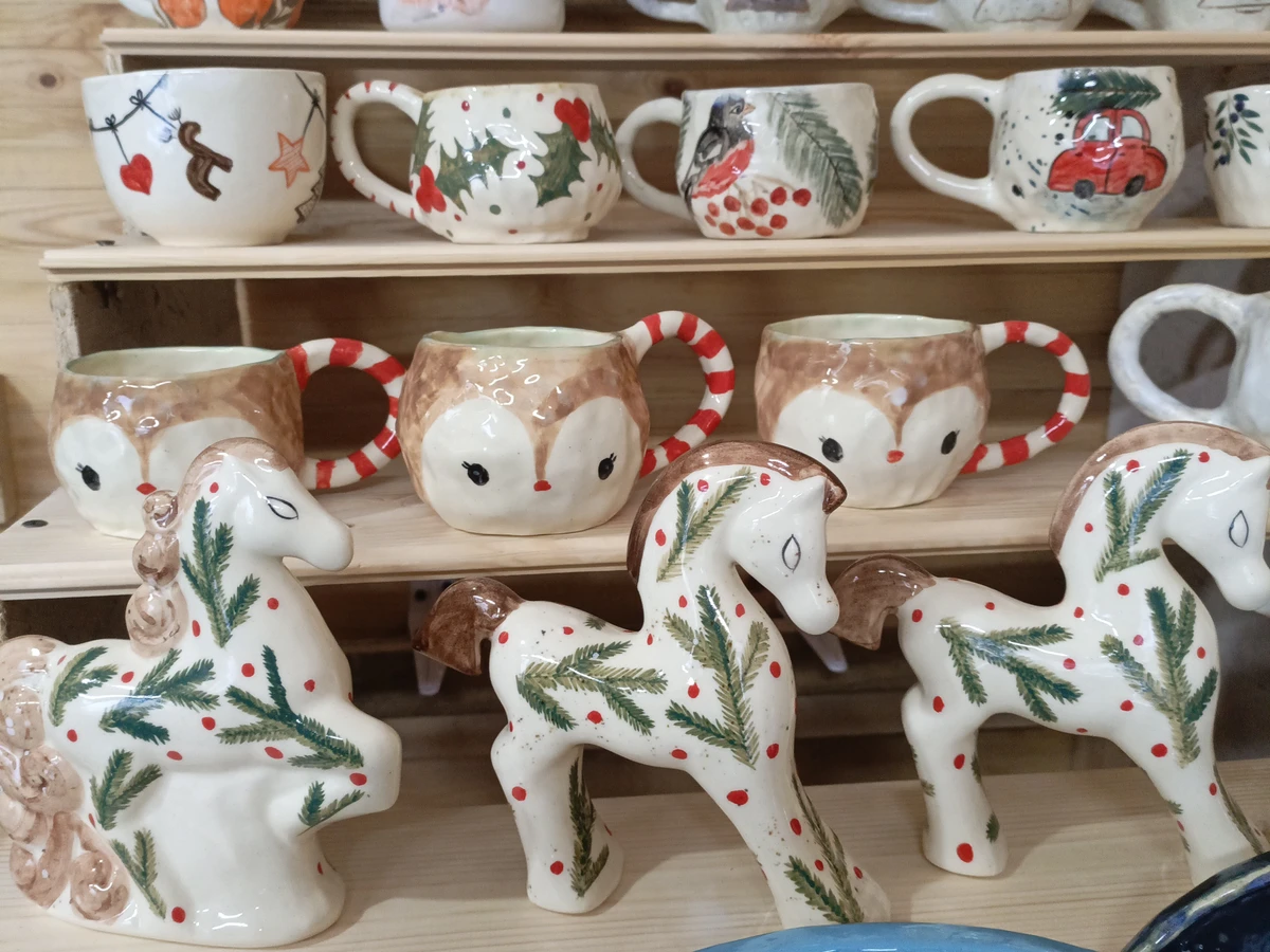 Мастер-класс по росписи авторской керамики в Суздале (7+)