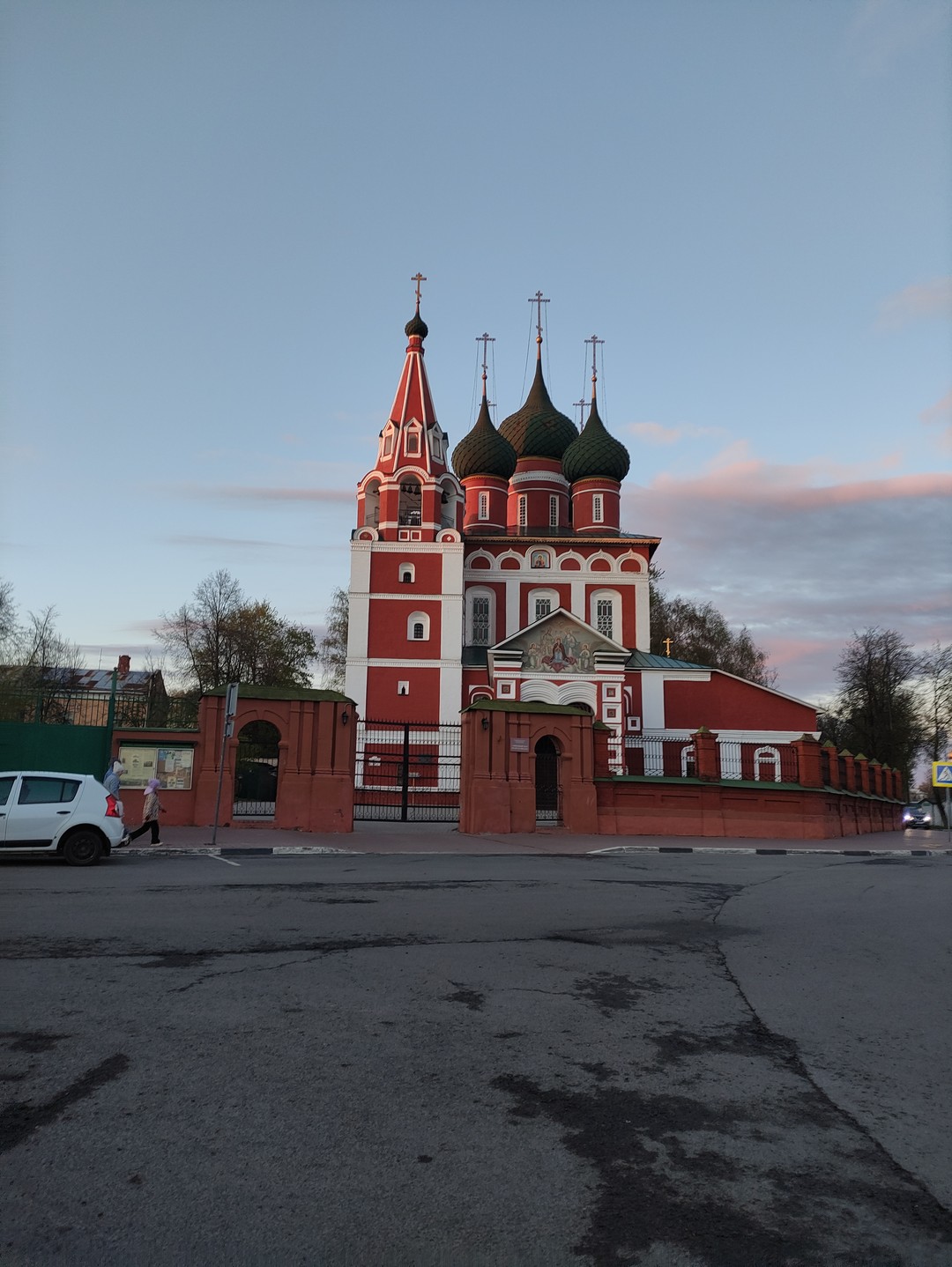 Вечерний Ярославль «под градусом» (Ольга)