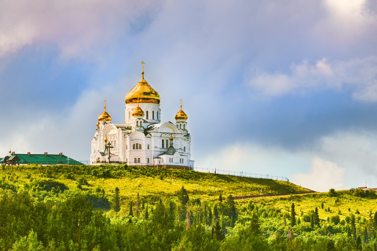 Главное изображение экскурсии - Из Перми — в Кунгур и Белогорье!