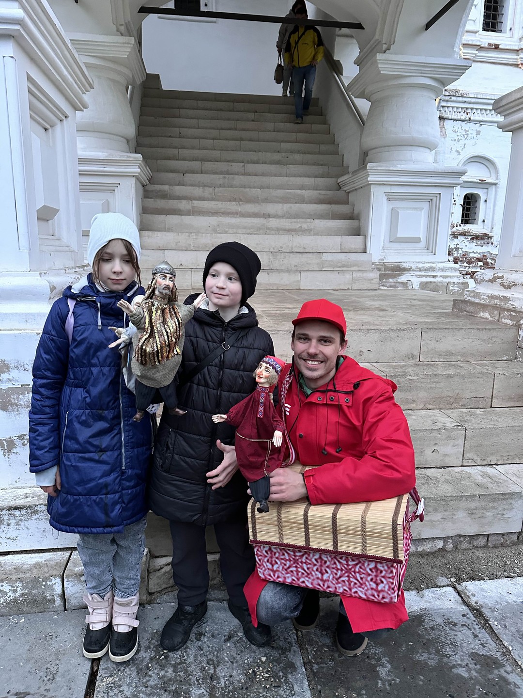 Отличный спектакль! Детям 9-10 лет очень понравилось! Было интересно и душевно! Спасибо организаторам за чудесную прогулку! 🌹