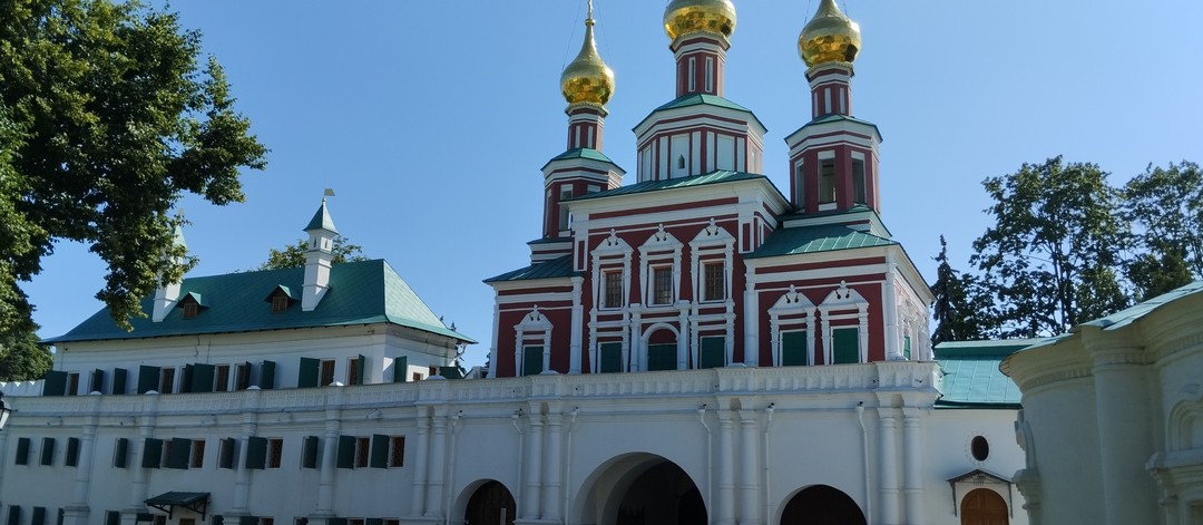 Новодевичий монастырь: зеркало времени (Ольга)