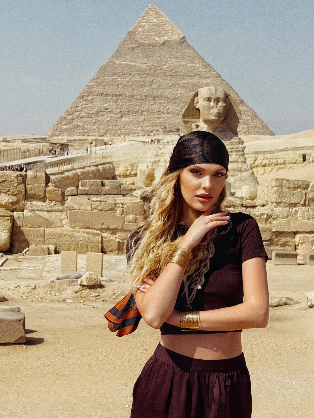 Позавчера были на экскурсии с Махмудом. С самого начала он забрал нас из отеля на хорошей