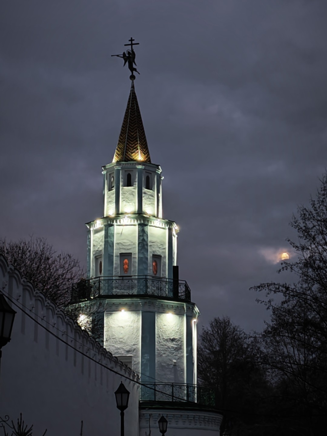 Остров-град Свияжск, Храм всех религий и Раифский монастырь за 1 день (Милана)