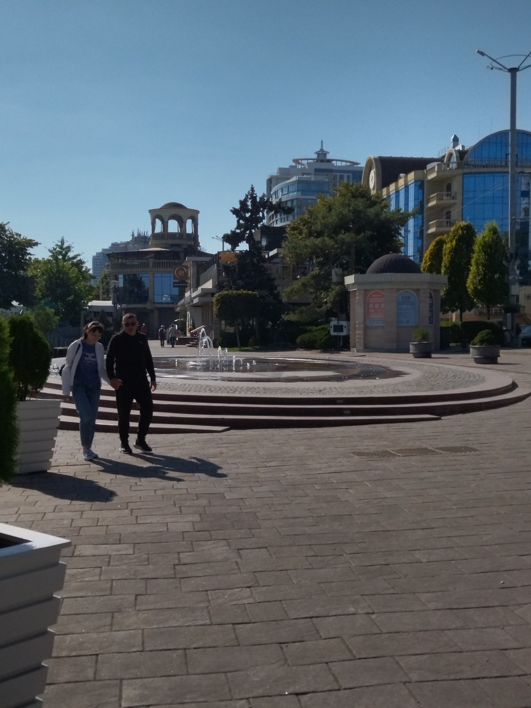 В Ростове -на -Дону была проездом на несколько часов, заказала экскурсию у Сергея. Экскурсия автомобильно -