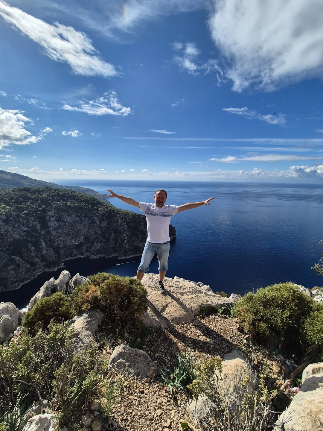 Огромное спасибо Мемеду за прекрасную экскурсию. Так подробно и интересно рассказал про историю Турции, необычные факты