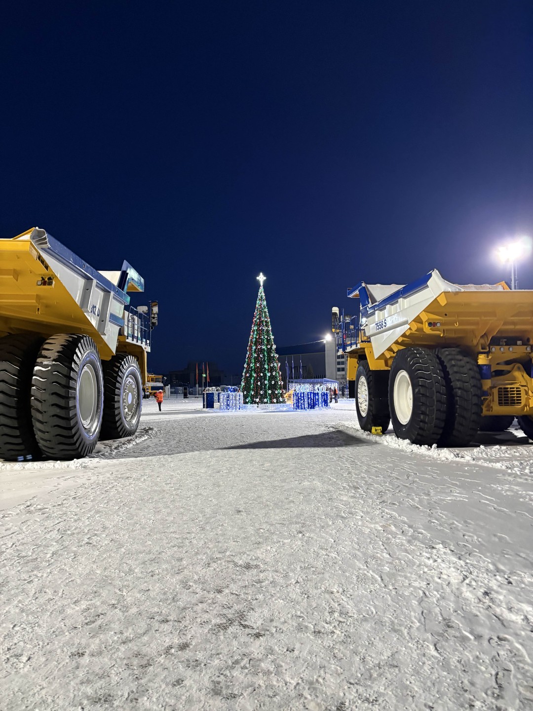 Групповая автобусная экскурсия на БелАЗ (Светлана)