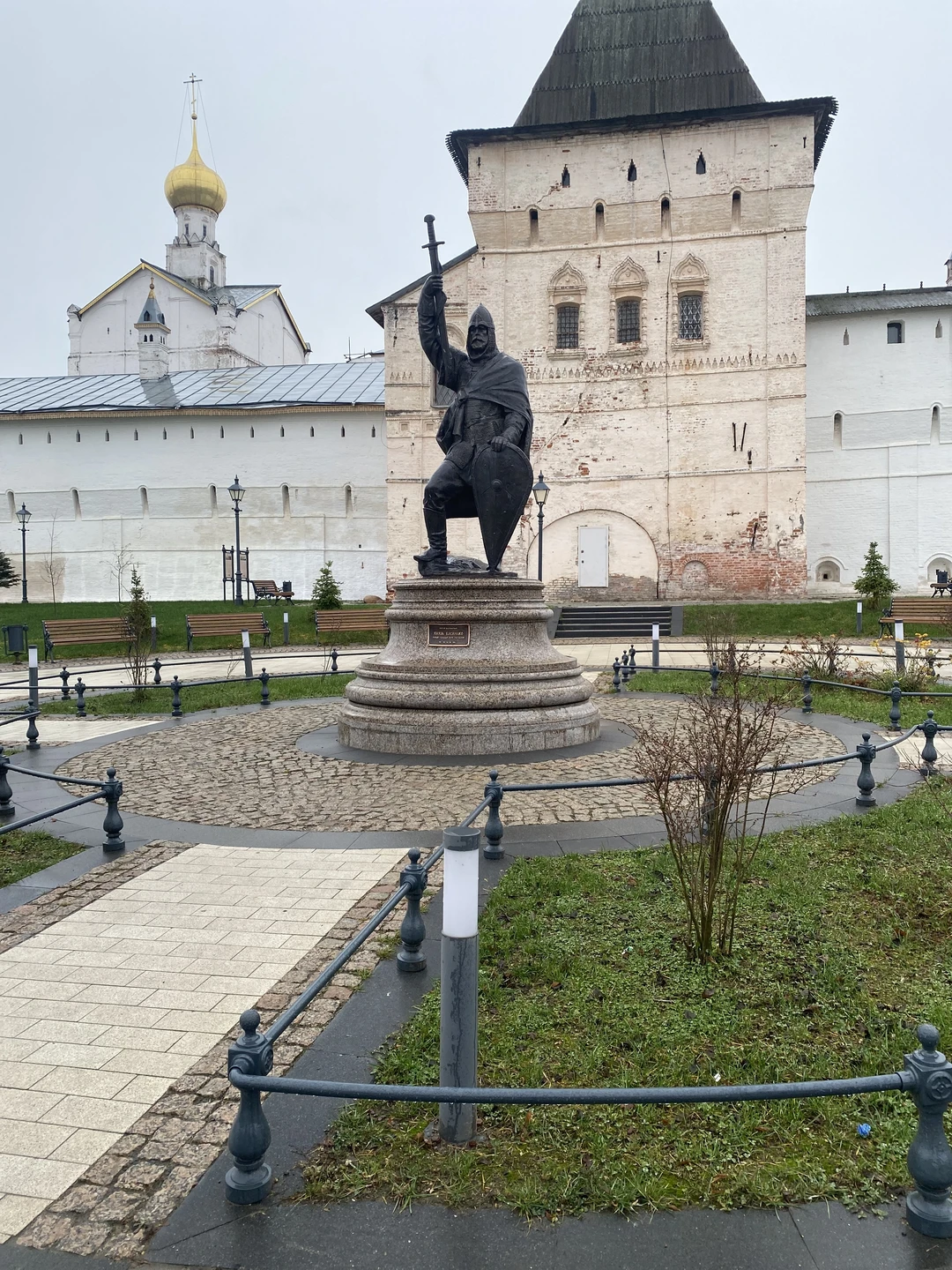 Спасибо большое Ивану за столь познавательную экскурсию. Будучи первый раз в городе и узнать столько интересных моментов