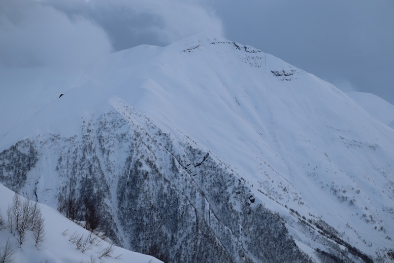 21 марта мы побывали на этой экскурсии — и нам невероятно повезло с компанией: собралась по-настоящему тёплая и очаровательная группа