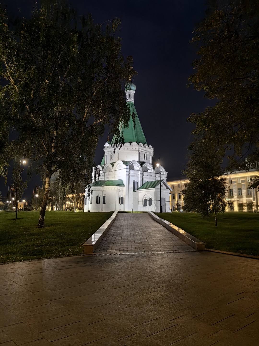 Нижегородский кремль: история и мифы. Групповая экскурсия (Юрий)
