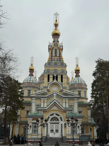 Большое спасибо Светлане. Экскурсия была интересная, отвечала на все интересующие вопросы. Что очень приятно, Светлана заботливо