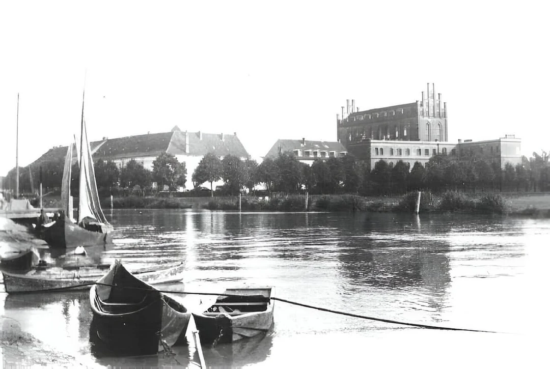 история замка тапиау