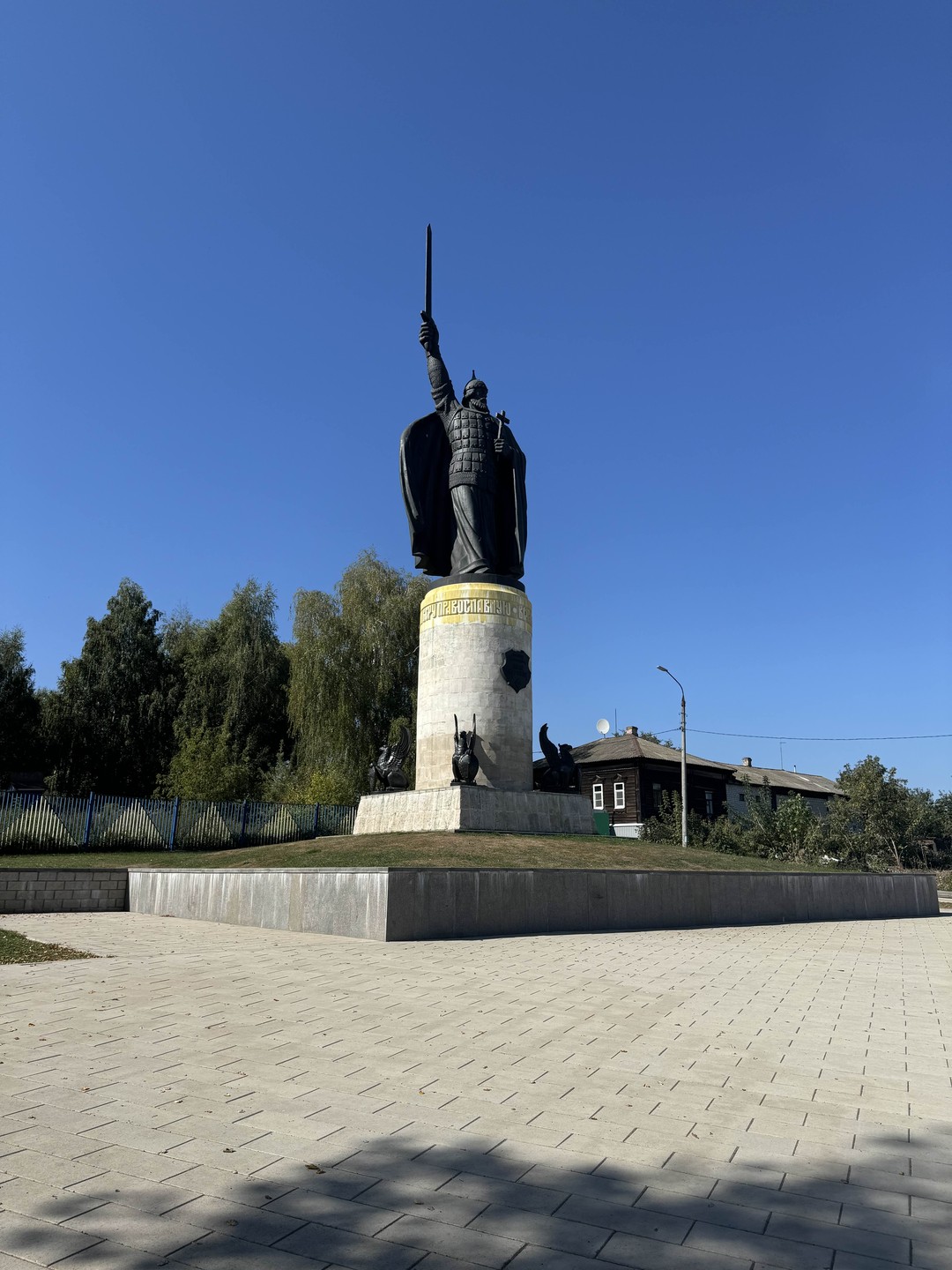 Очень понравилась экскурсия. Анна прекрасный гид, любящий свой город. Рекомендую всем