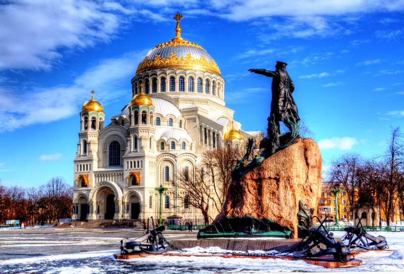 В морской пригород Петербурга - Кронштадт