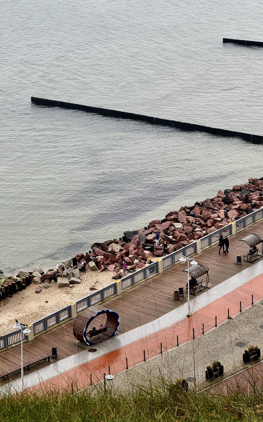 Приятная прогулка по осеннему Светлогорску, посетили самые знаковые места. Узнали о довоенной жизни города. Спасибо экскурсоводу Ксении!