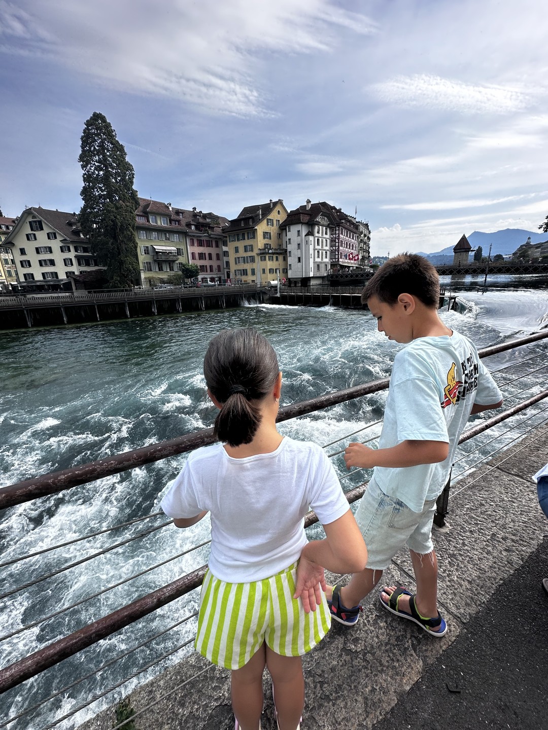 Сегодня провели утро с Алексеем, очень познавательно, увлекательно и главное содержательно прошла наша экскурсия по главным