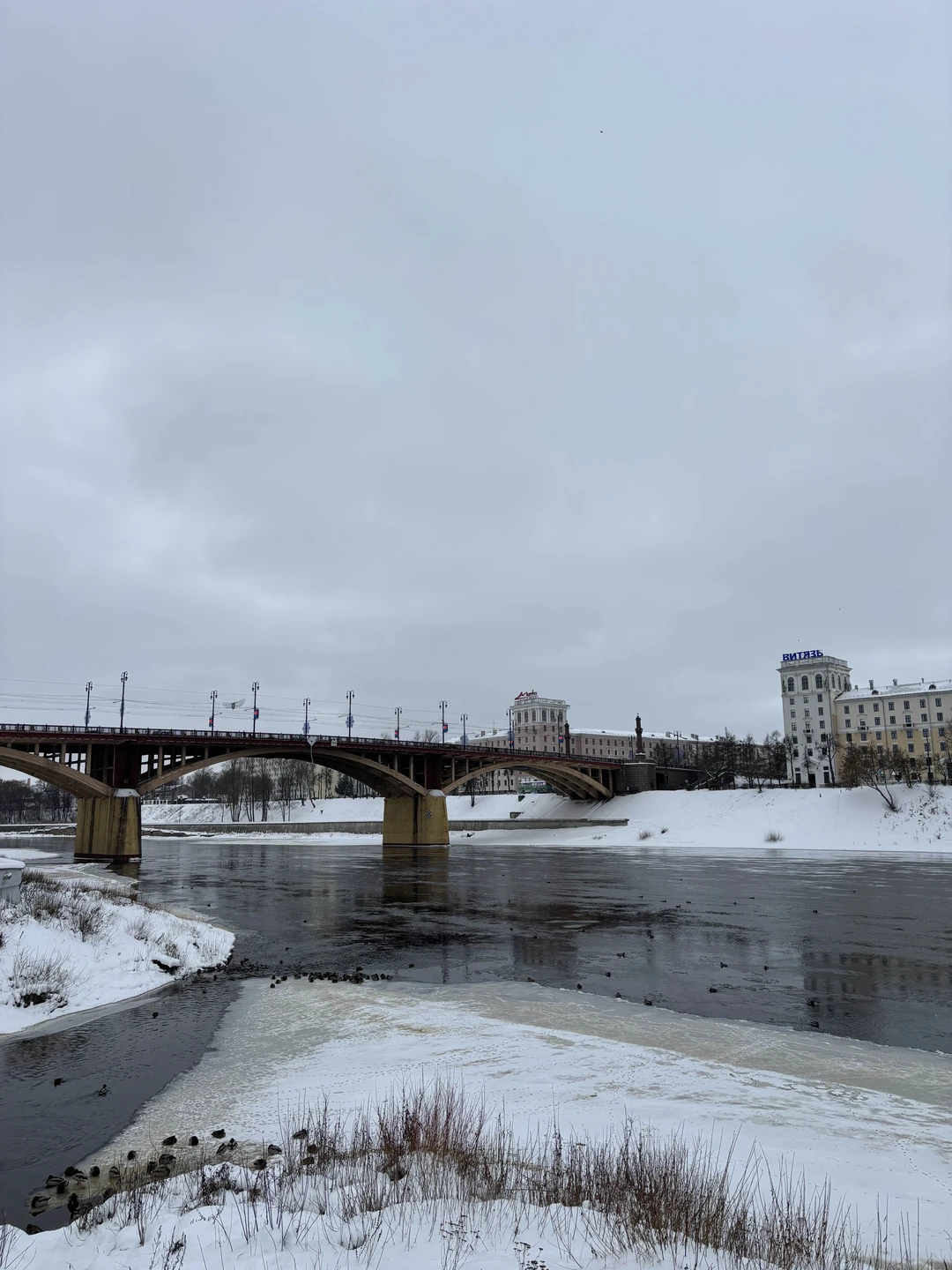 Очень интересная экскурсия. Гид, Ирина - большой молодец! Бесплатные купоны на кофе для взрослых и презенты
