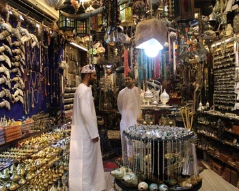 Главные достопримечательности Маската, ночь в горах