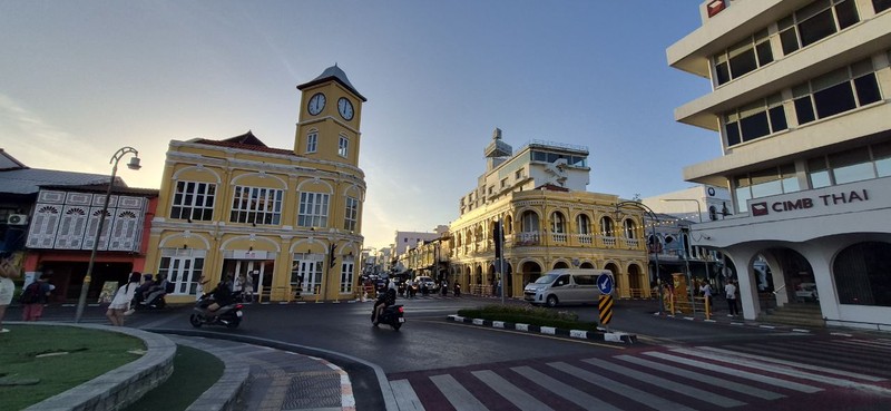 Решили воспользоваться услугами индивидуального гида для первого знакомства с островом, но остались смешанные чувства. К сожалению,