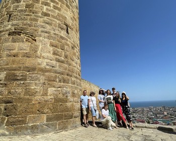 Крепость Нарын-Кала, Старый город и завершение тура