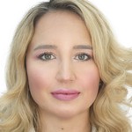 Полина