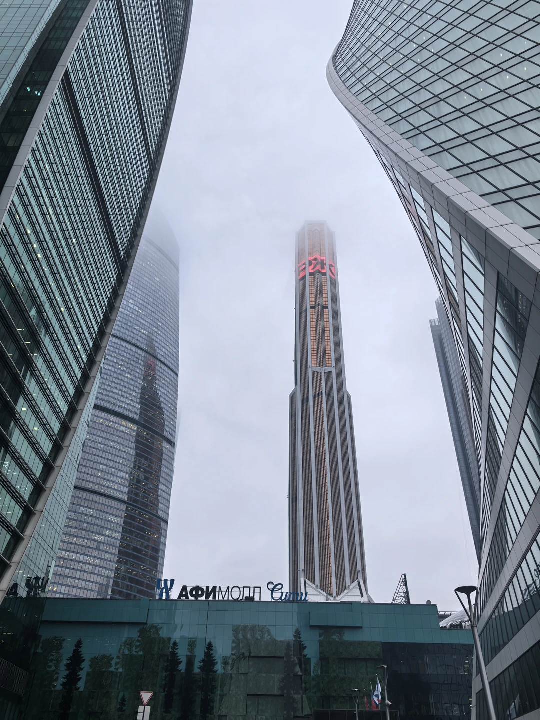 Хочу от всей души поблагодарить Сергея за прекрасную экскурсию