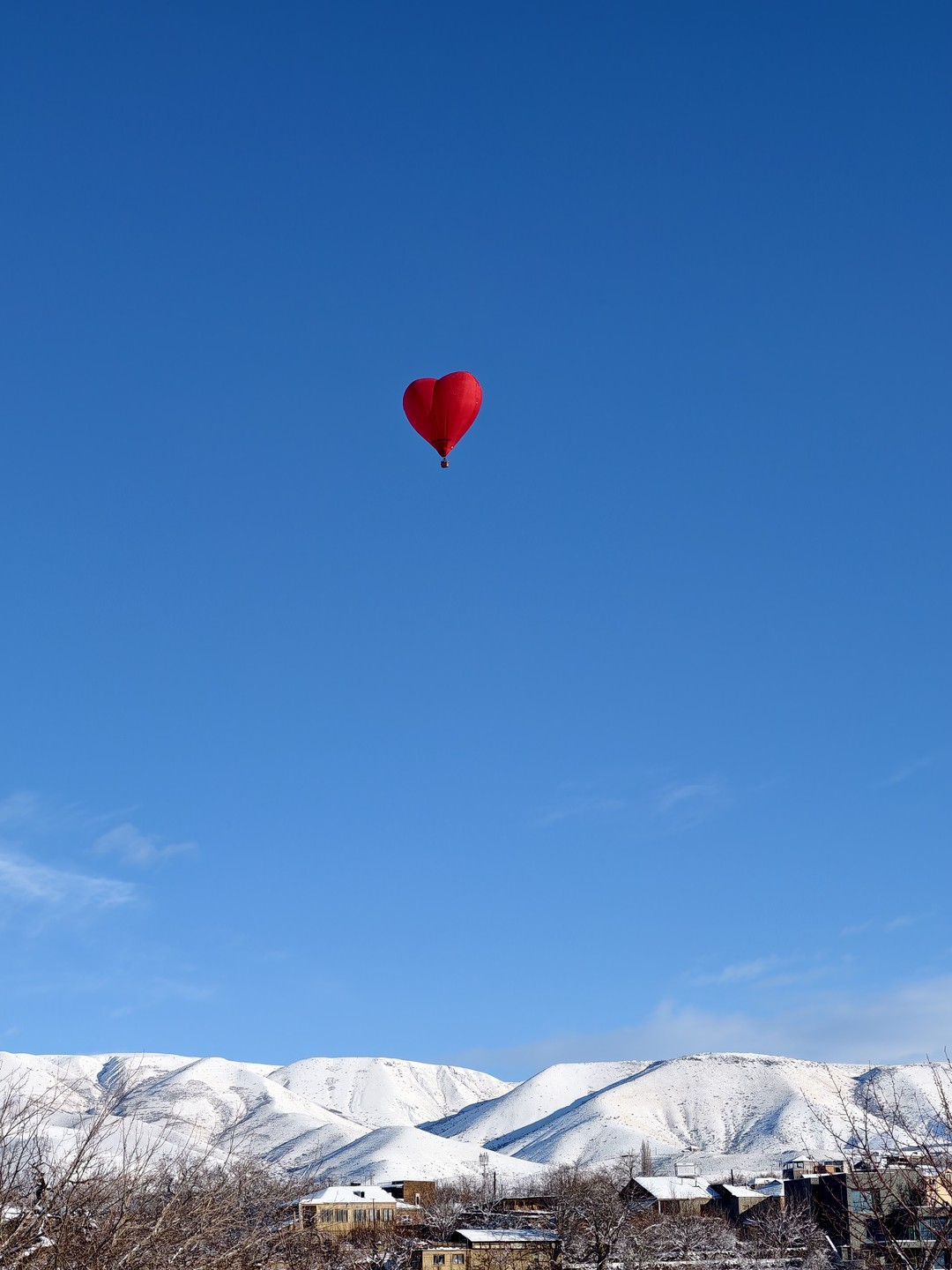 30 декабря мы познакомились с прекрасным человеком Араратом, который влюбил нас в Армению 🇦🇲 ❤️ были