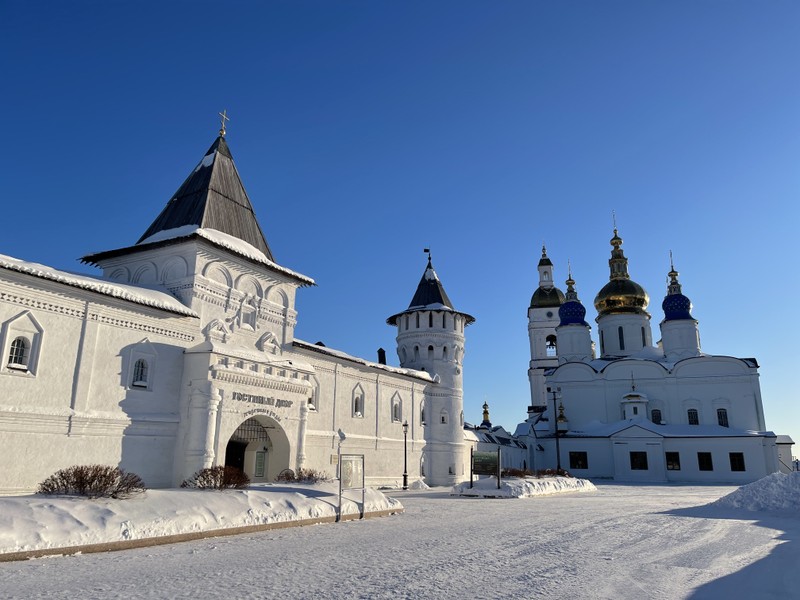отличная экскурсия, Наталья максимально внимательно относится к туристам и очень хороший специалист по истории Тобольска