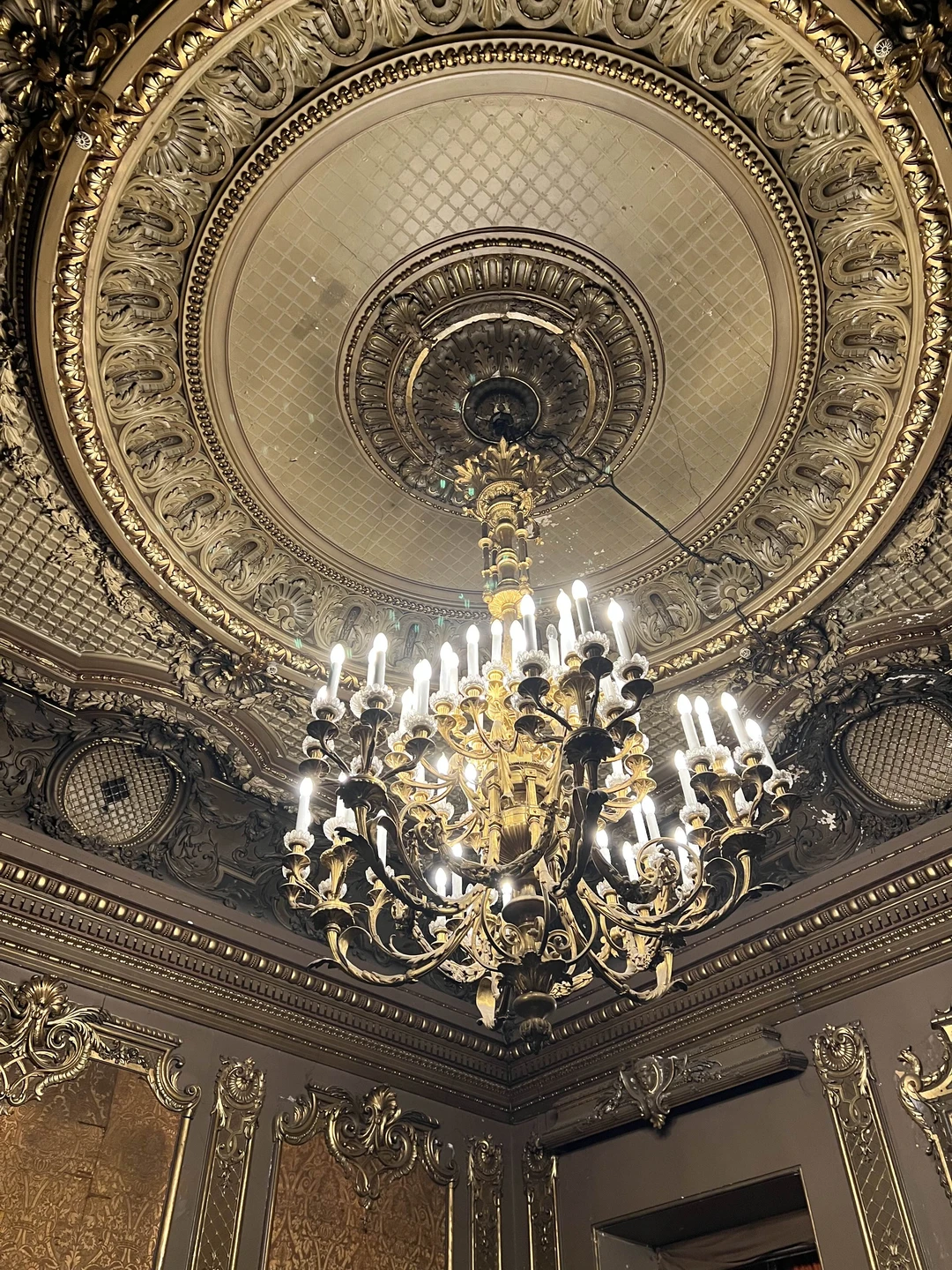 Замечательная экскурсия! Спасибо за возможность посетить особняк