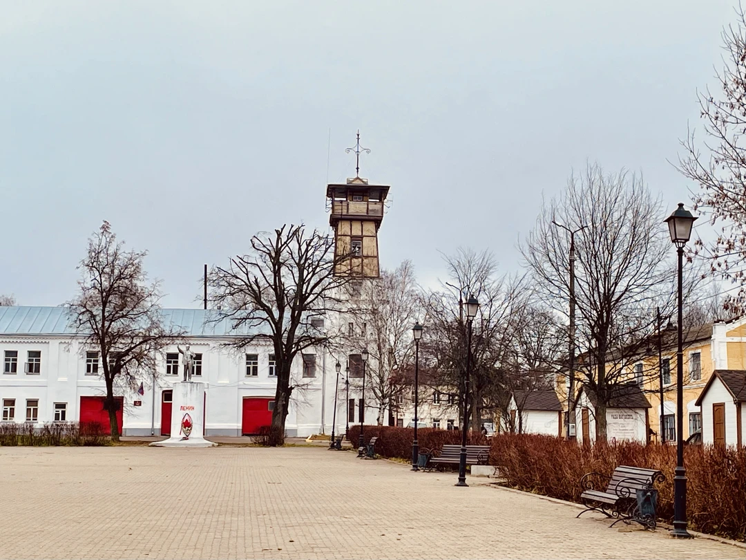 Очень интересная экскурсия! Анна с большой душой и любовью рассказывала о своем городе, много интересной информации