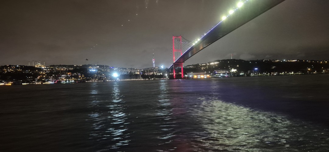 От чистого сердца рекомендую организатора данного круиза! Абсолютно без халтуры, от встречи до высадки на берег!