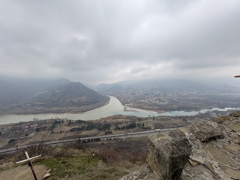 По договоренности, мне провели индивидуальную экскурсию. Проводил ее гид Алик. Это был самый комфортный, чуткий и