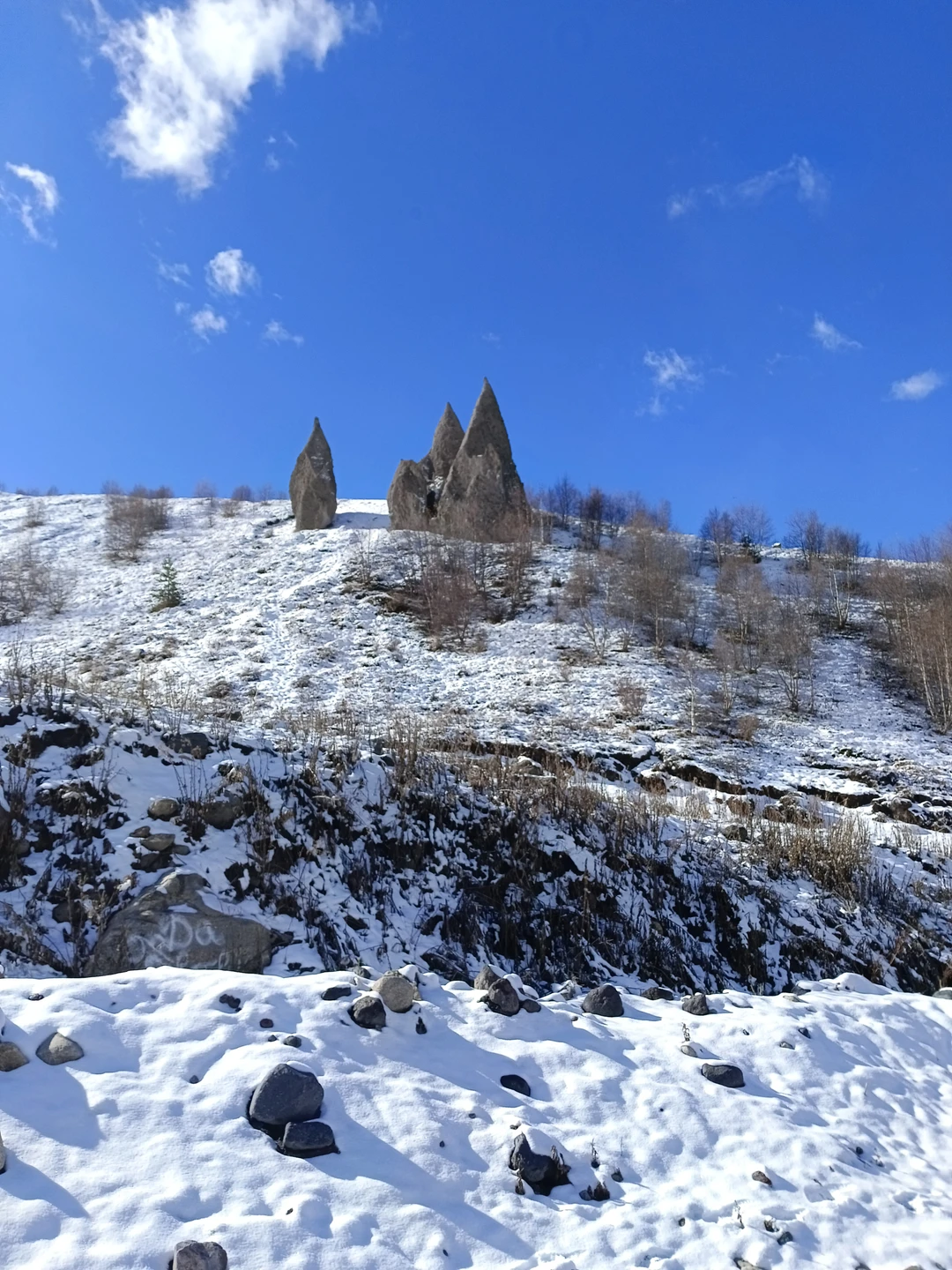 Потрясающие виды и перспективы. Горы, солнце, снег и Эльбрус- полный восторг. Спасибо гиду Кариму за аккуратное вождение и прекрасный рассказ