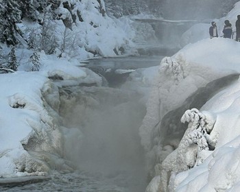 Курорт Марциальные воды, вулкан Гирвас, водопад Кивач и ночь в Медвежьегорске