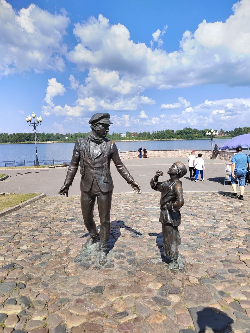 Потрясающая прогулка-экскурсия: на ней можно и историю узнать, и балериной себя почувствовать, и детскую песенку спеть