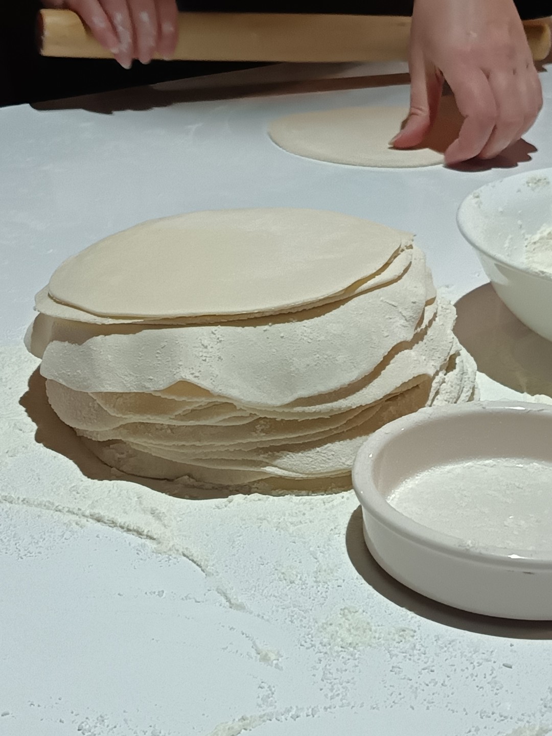 Это очень качественное и душевное мероприятие. Редко, когда я берусь что-то порекомендовать, но мастер-класс, который провели