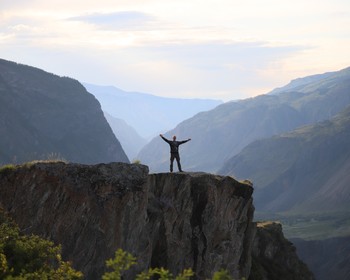 Перевал Кату-Ярык, треккинг к водопаду Куркуре