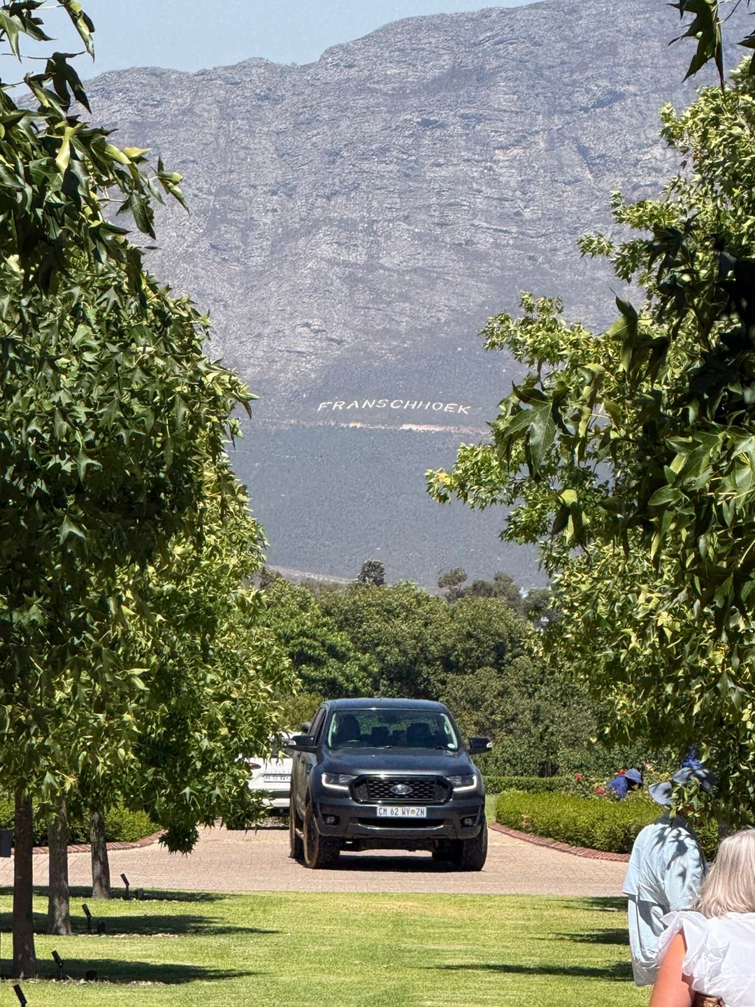 Великолепная экскурсия, которая понравилась всей нашей семье. И мы не пожалели, что выбрали именно гида сомелье