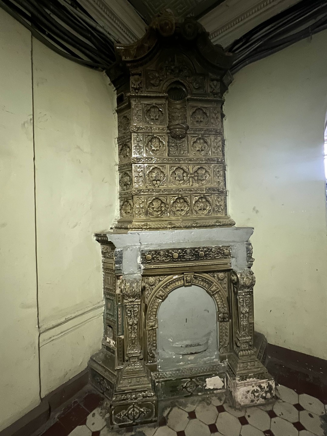 Лабиринты дворов и парадных Петроградской стороны (Елена)