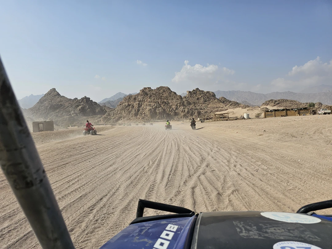 На квадроциклах в группе: сафари в Шарм-эль-Шейхе (Владислав)