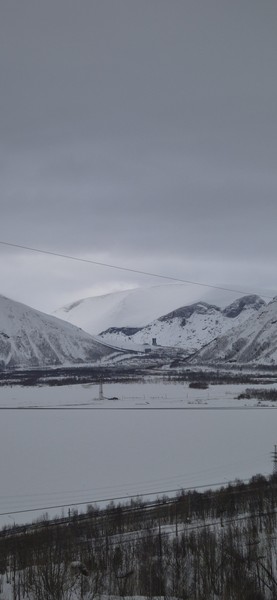 Ездили с дочкой на эту экскурсию. Очень понравилось! Нам повезло с гидом Сергеем!!! мега- позитивный человек