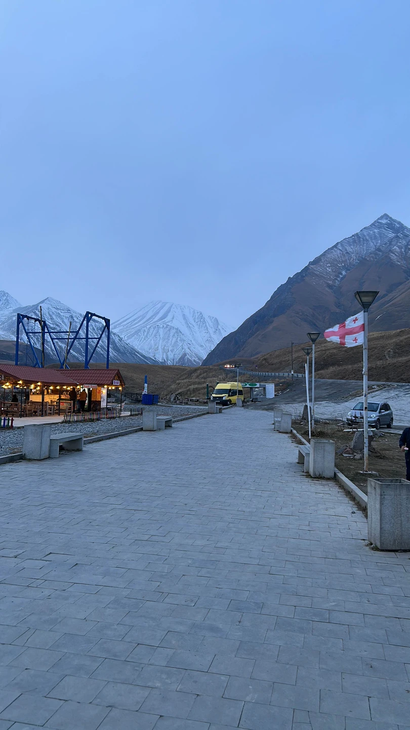 Экскурсия была очень интересная! Экскурсовод Роберт был неподражаем! Рассказы, история Грузии, тосты и песни в его