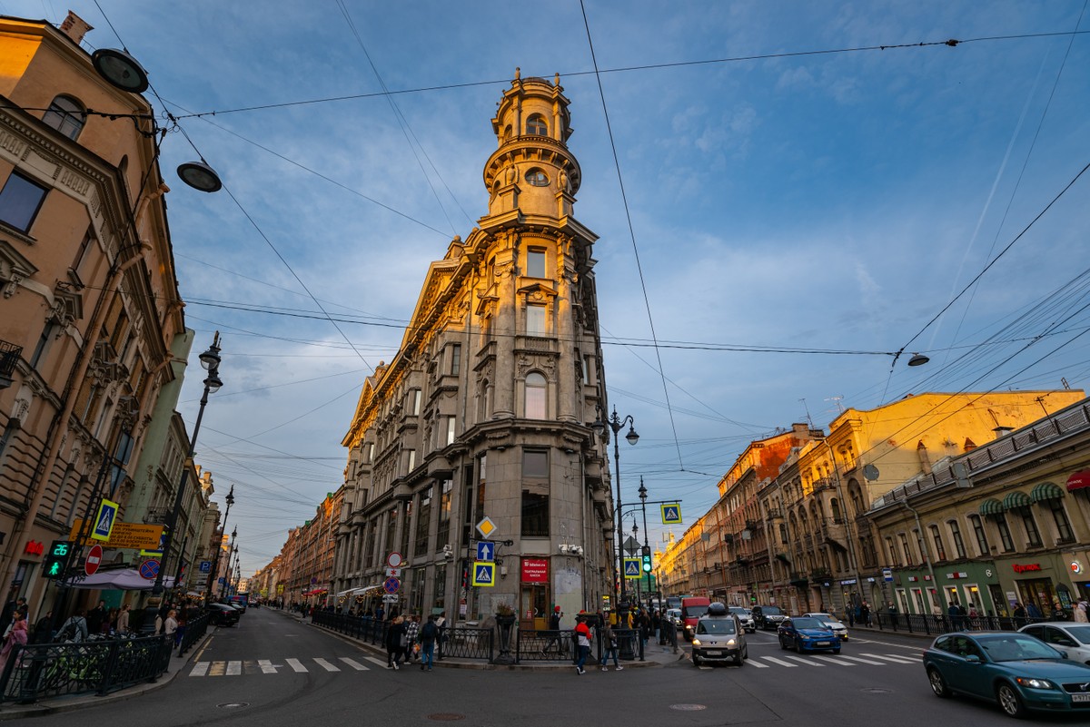 Увидеть не-Невский (10/18)