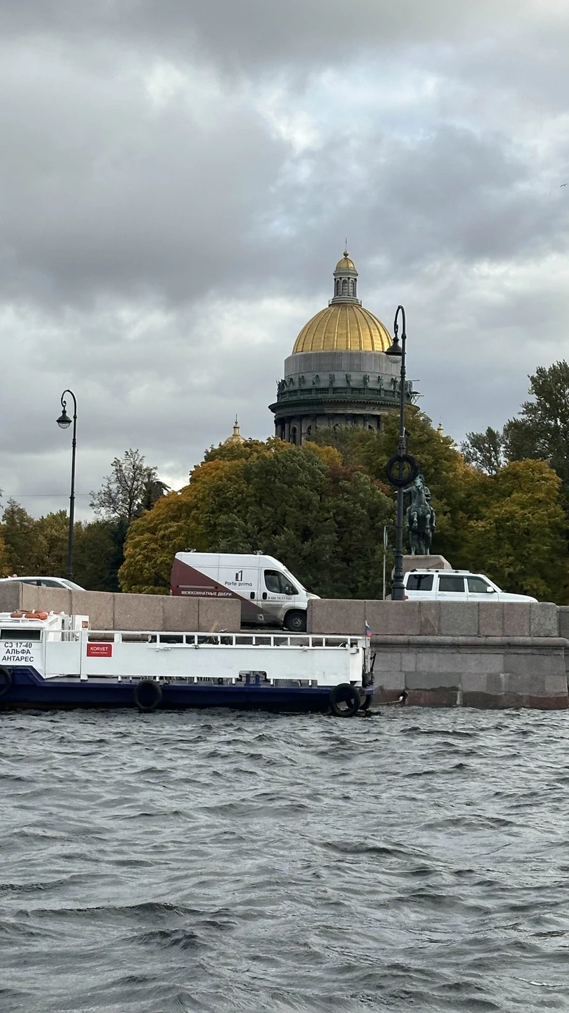 Божественный гид Олег, профессиональный капитан Валерий, быстро откликнулись, все организовали, в восхищении! Премного благодарна! Рекомендую от